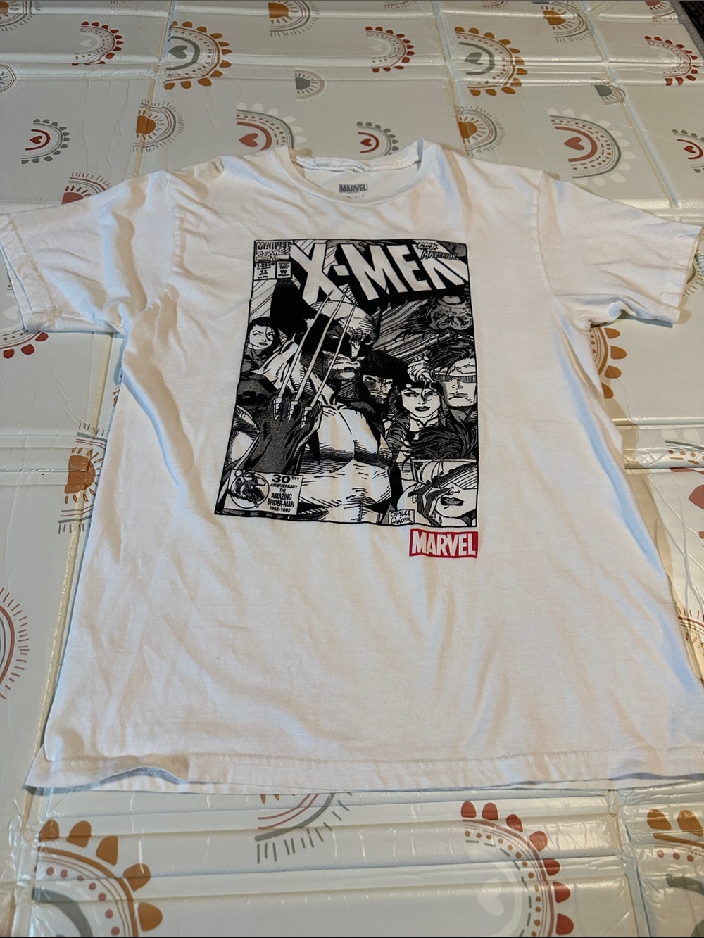 Marvel White X-Men Graphic Tee with Wolverine Comic Art